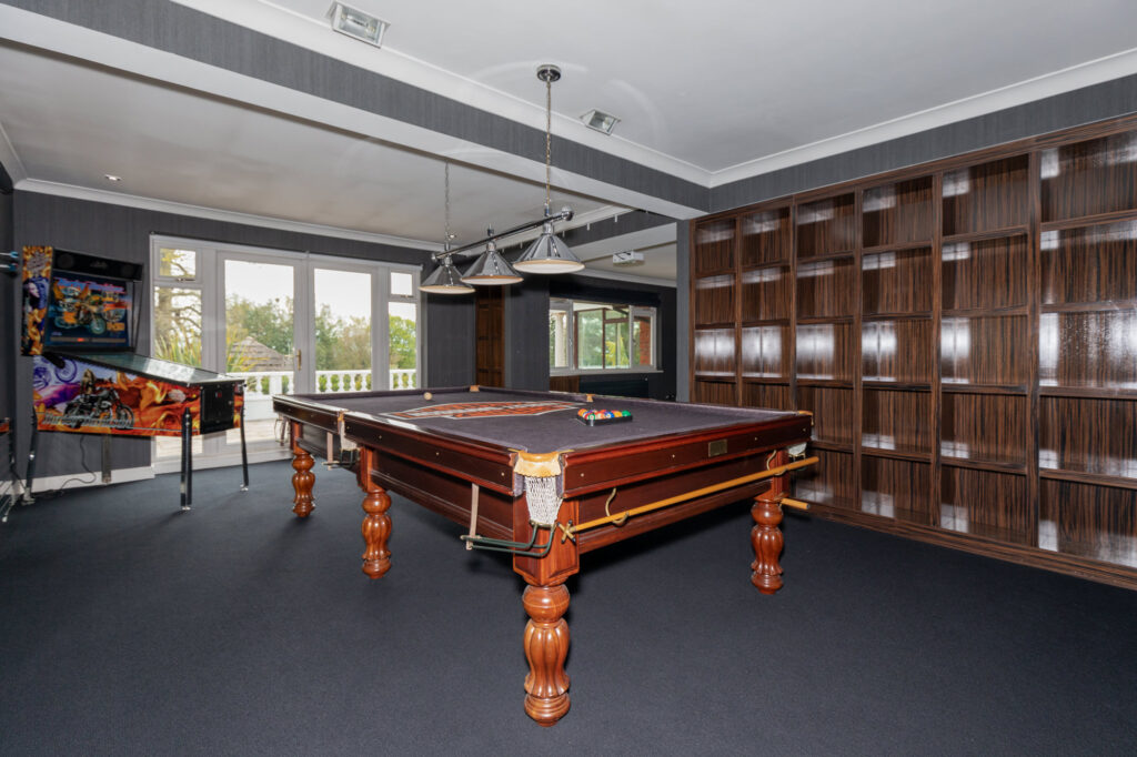 05 TVM 0 9 The Villa Mansion Film Location Hire Events Space Potters Bar.jpg